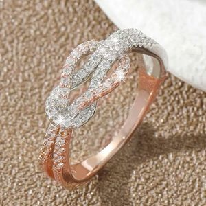 NEW!! Size 8 Cz fashion ring